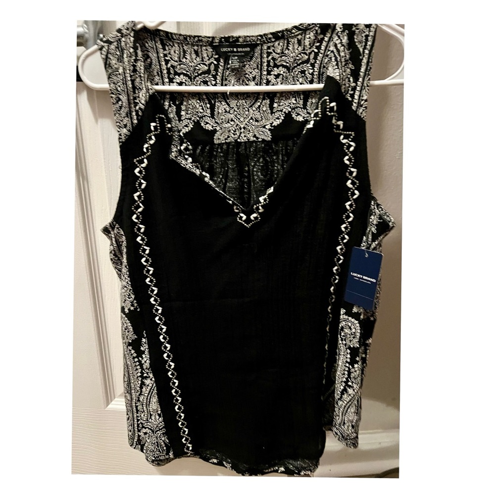 NWT LUCKY BRAND Tank Top Embroidered